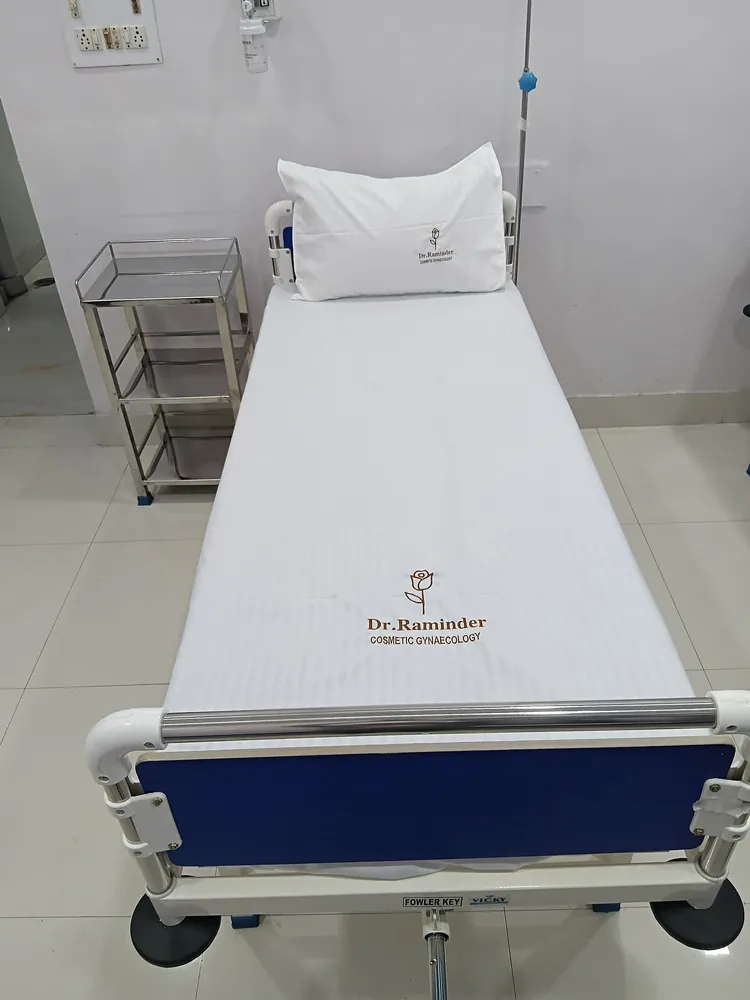 Bedsheet With embroidery