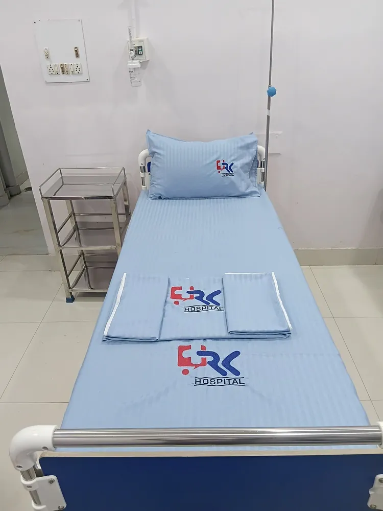 Bedsheet With embroidery