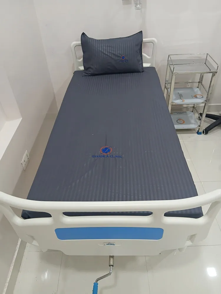 Bedsheet With embroidery